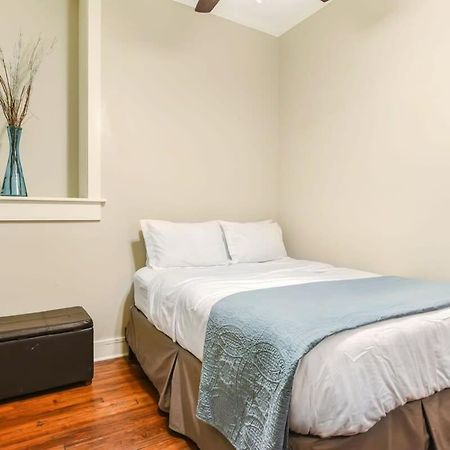 E Bay St Loft By City Market And River Street Savannah Zewnętrze zdjęcie